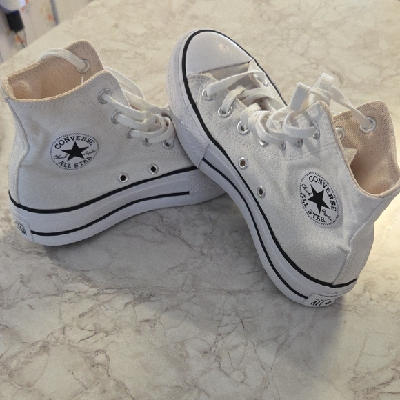 Converse All Star White Canvas High-Tops - Picture 1 of 6